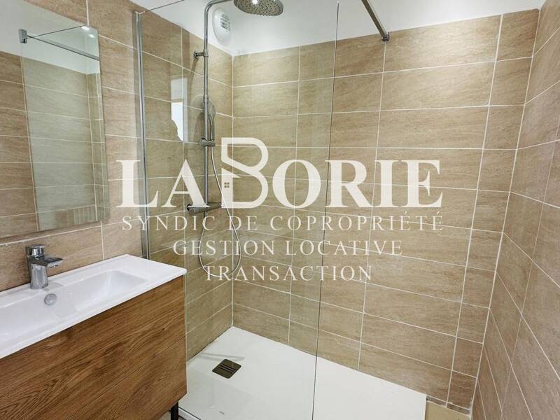 Maison à louer, 62m², VILLENEUVE LES AVIGNON