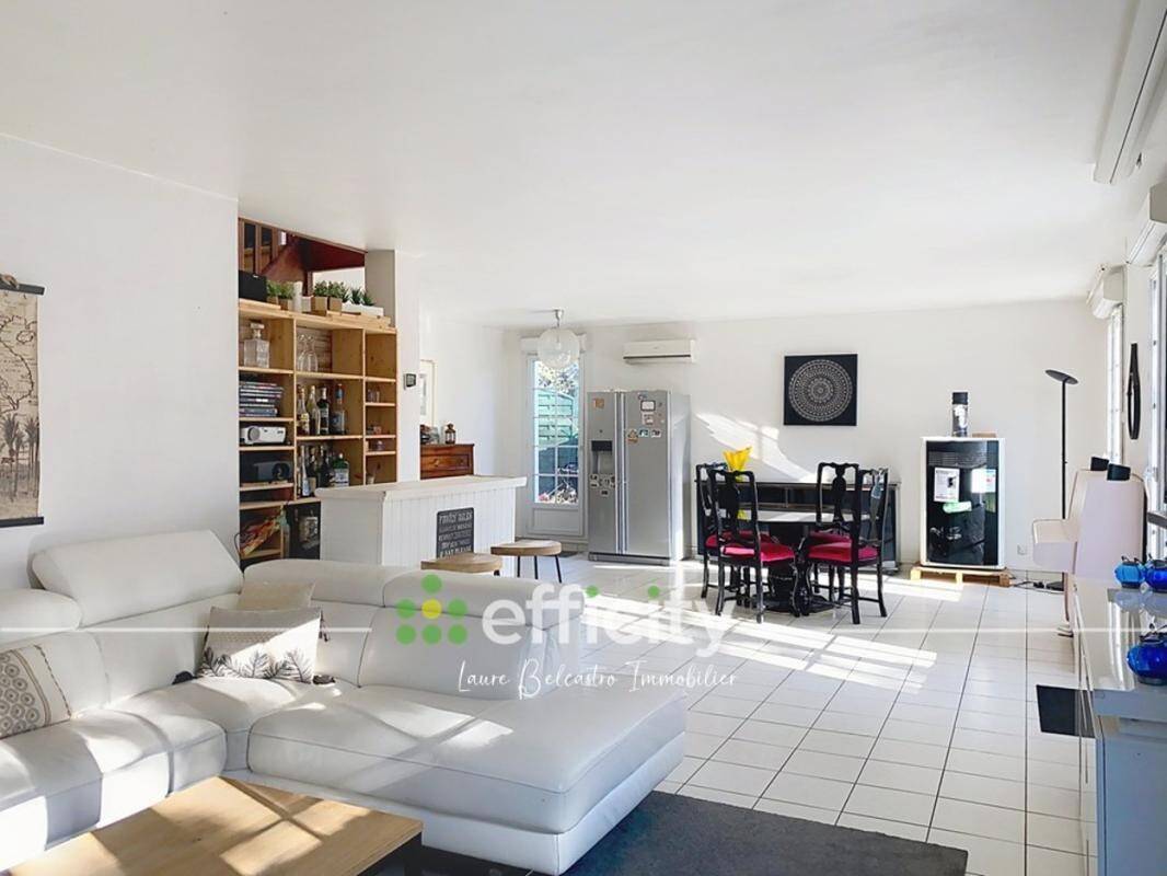 Maison à vendre, 209m², MANDRES LES ROSES