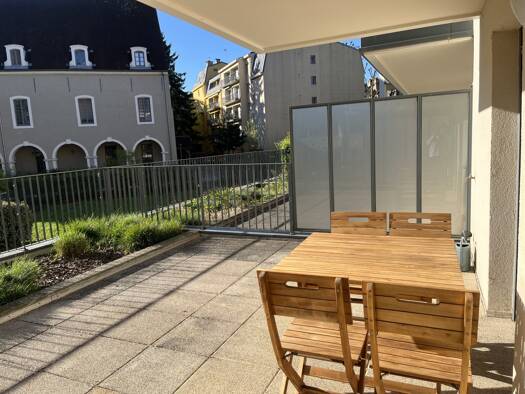 Appartement à louer 528 € 1 pièce 34,3 m² RDC/3 Chalon-sur-Saône 71100