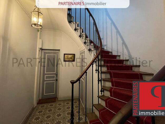 Appartement à vendre 83 000 € 1 pièce 1 chambre 10 m² Étage 4/4 Notre Dame Versailles 78000