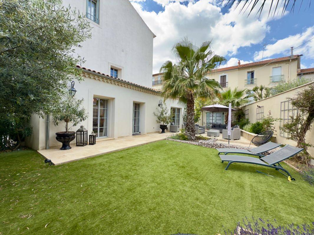 Maison à vendre, 400m², BEZIERS