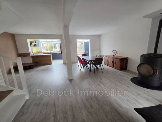 Maison à louer 1 123 € 5 pièces 4 chambres 137,2 m² 168 m² de terrain Bergues 59380