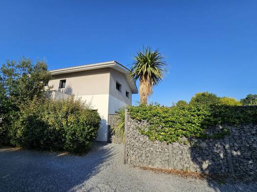 Maison à vendre 418 000 € 5 pièces 4 chambres 139 m² 600 m² de terrain Avensan 33480