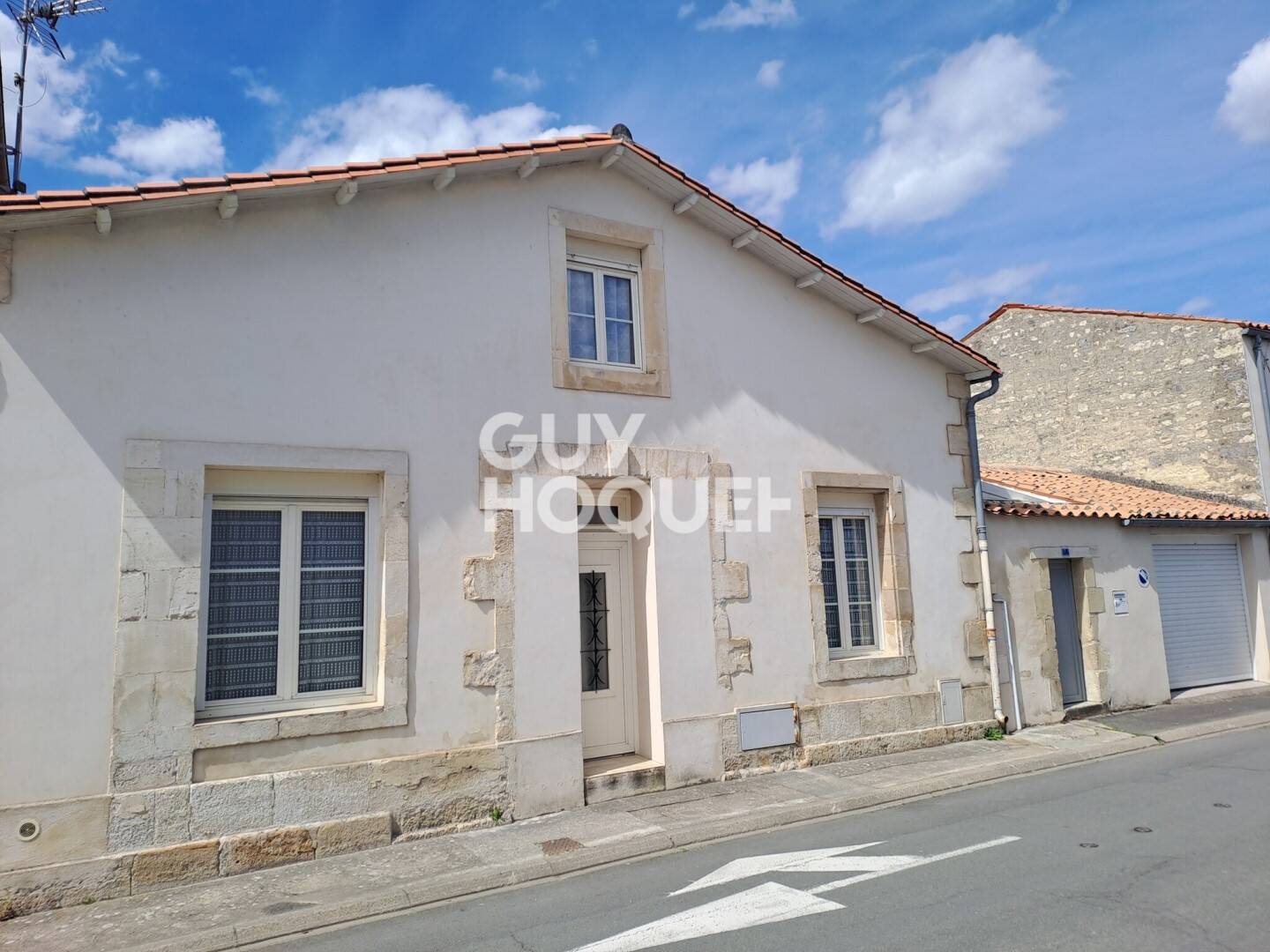 Maison à vendre, 90m², SURGERES