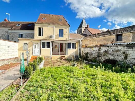Maison à vendre 124 000 € 4 pièces 3 chambres 120 m² 226 m² de terrain Château-Thierry 02400