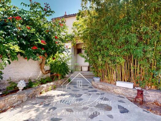 Maison à vendre 399 000 € 6 pièces 4 chambres 175 m² 455 m² de terrain Capucins-La Barbacane-La Trivalle-Bellevue Carcassonne 11000