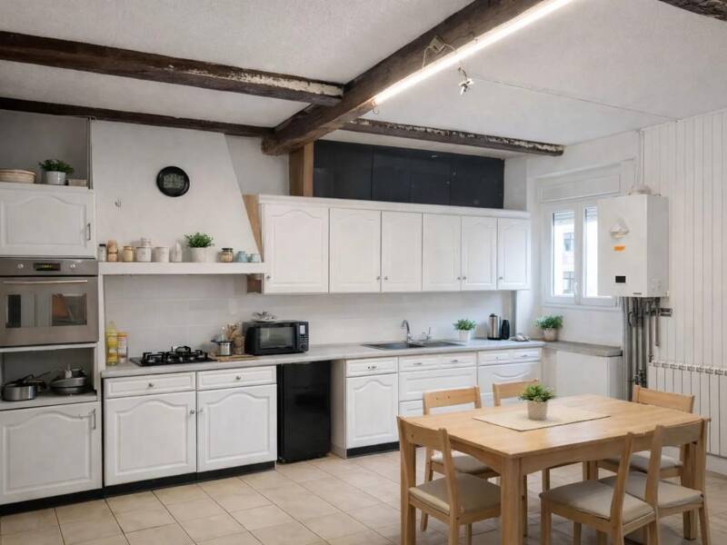 Maison à vendre, 180m², VILLENEUVE SUR BELLOT