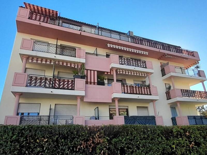 Maison à louer, 22m², CAGNES SUR MER