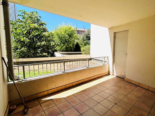 Appartement à vendre 173 000 € 3 pièces 2 chambres 62 m² 6 étages Marseille 4ème arrondissement 13004