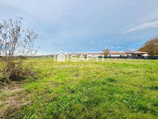 Terrain constructible à vendre 50 000 € 1 789 m² de terrain Belpech 11420