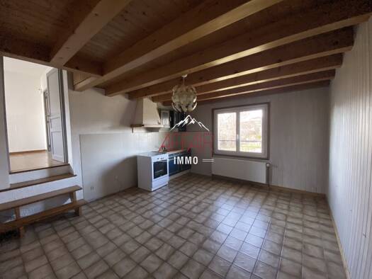Maison à vendre 220 000 € 2 pièces 1 chambre 53 m² Gaillard 74240