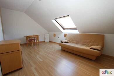 Appartement à louer 420 € 1 pièce 20 m² Étage 3/1 Orbelière Olivet 45160