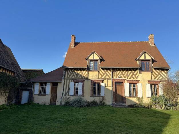 Maison à vendre 450 000 € 6 pièces 4 chambres 200 m² 1 981 m² de terrain Houdan 78550