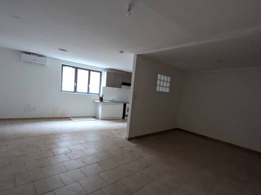 Appartement à louer 500 € 2 pièces 1 chambre 60 m² RDC Village Centre Aniche 59580
