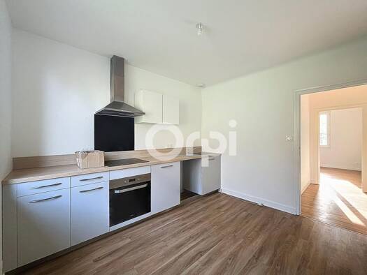 Maison à louer 905 € 4 pièces 3 chambres 110 m² Bouquet Brive-la-Gaillarde 19100