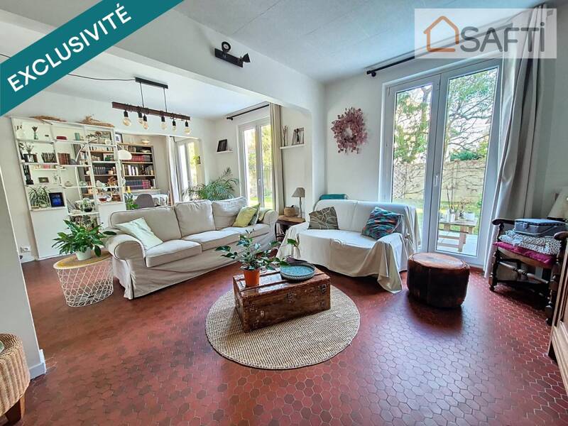 Maison à vendre, 137m², SAINT MAUR DES FOSSES