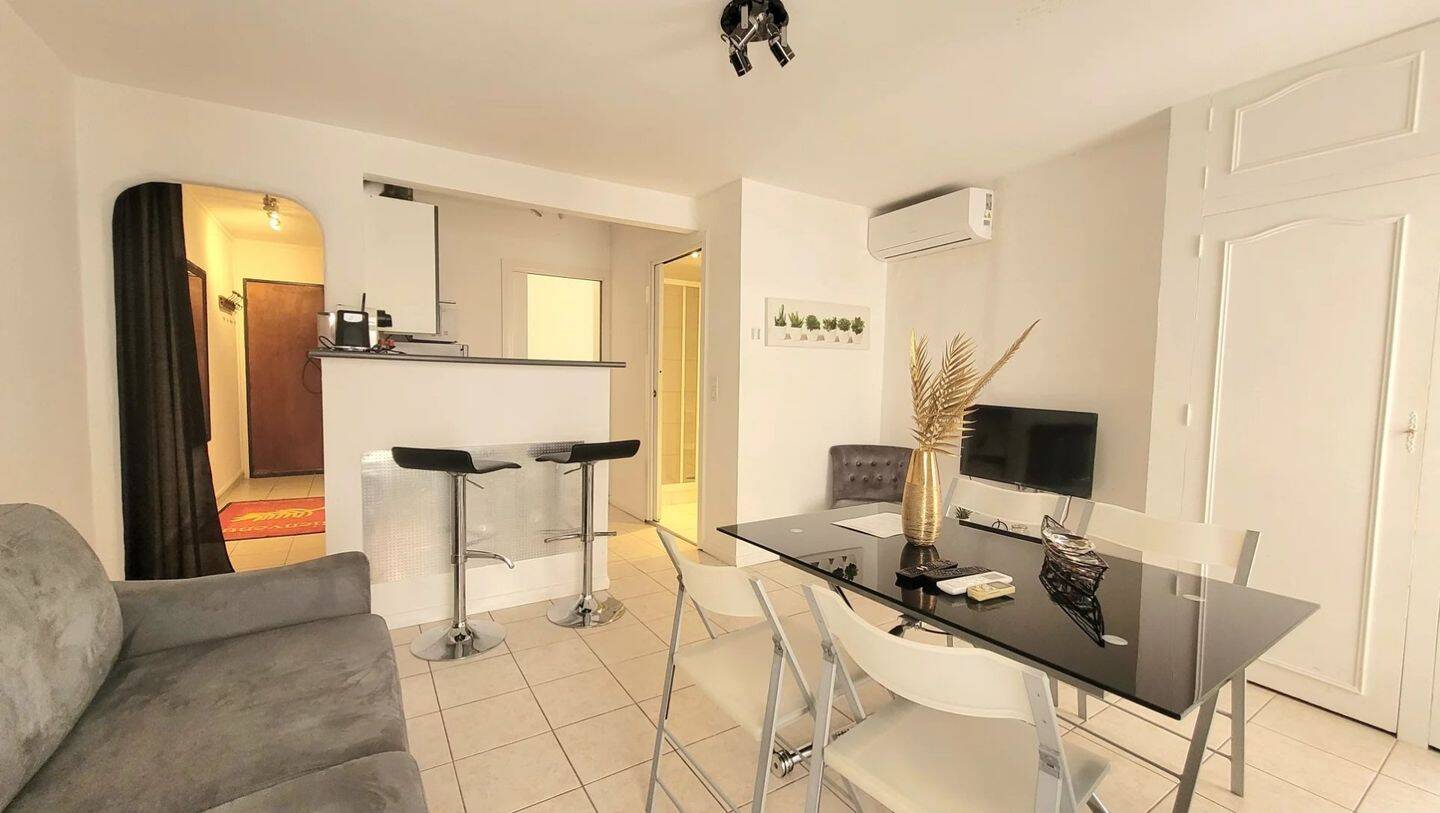 Maison à louer, 32m², CANNES
