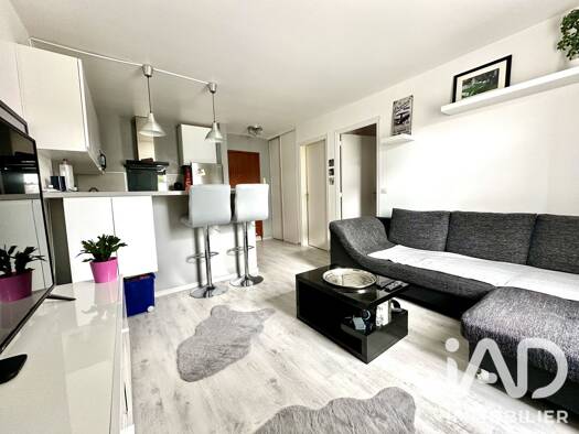 Appartement à vendre 210 000 € 2 pièces 1 chambre 32 m² Étage 1/2 Centre Ville Croissy-sur-Seine 78290