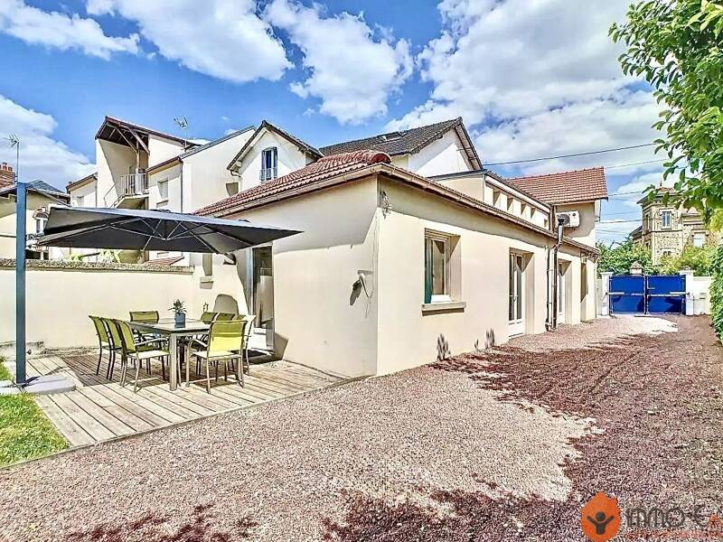 Maison à vendre, 150m², SAINT GERMAIN SUR MORIN