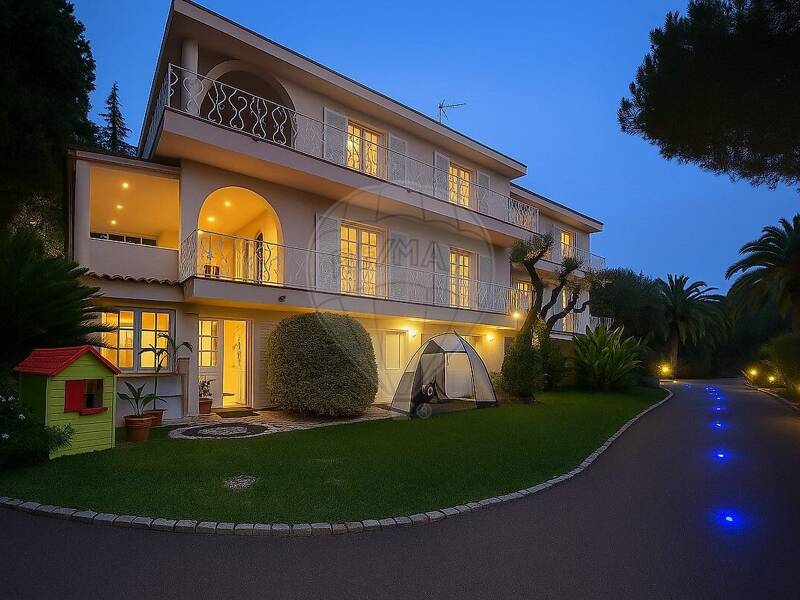 Maison à vendre, 385m², NICE
