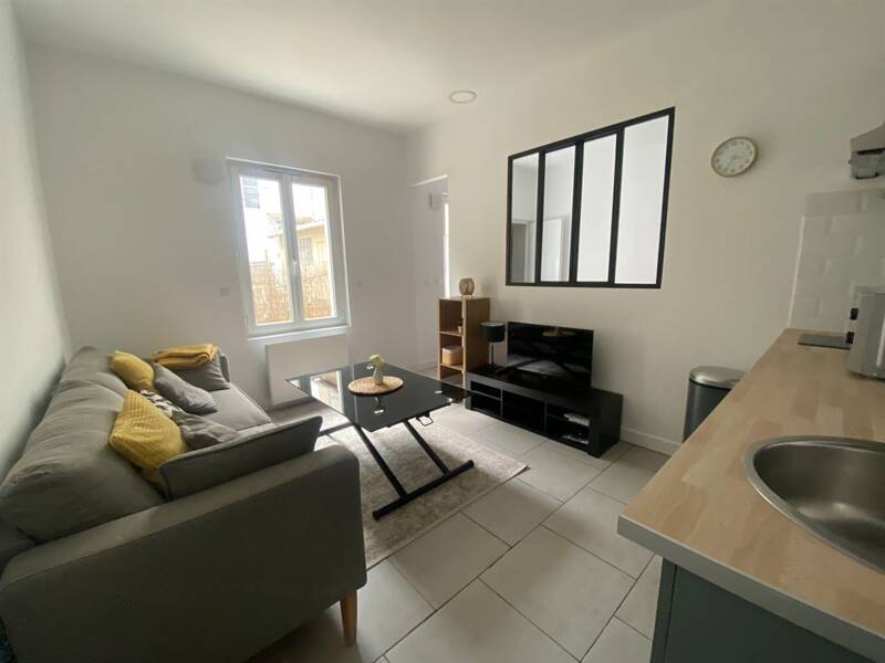 Maison à louer, 27m², COURBEVOIE