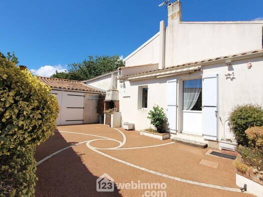 Maison à vendre 220 400 € 4 pièces 3 chambres 123 m² 188 m² de terrain Longeville-sur-Mer 85560