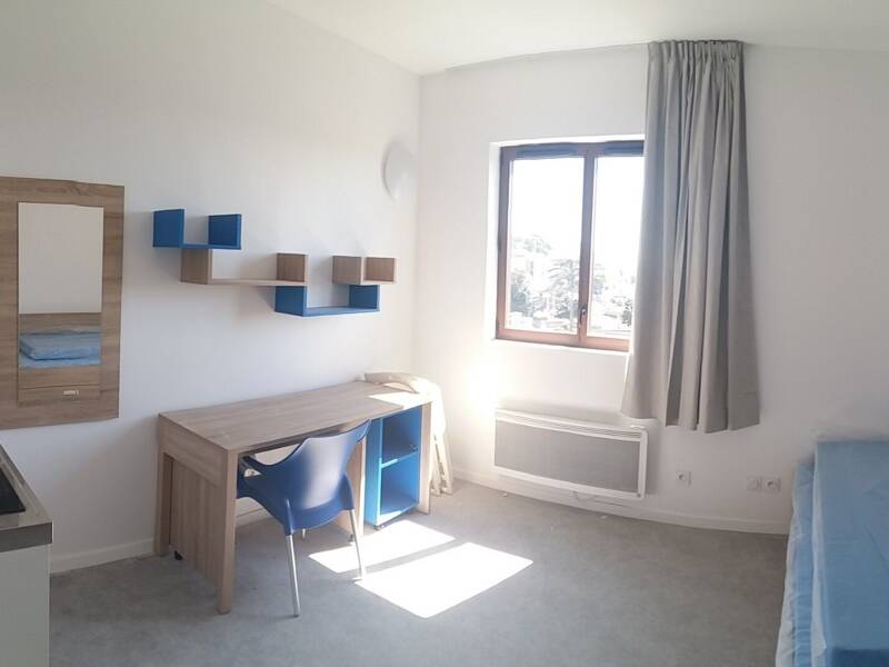Maison à louer, 18m², CALUIRE ET CUIRE