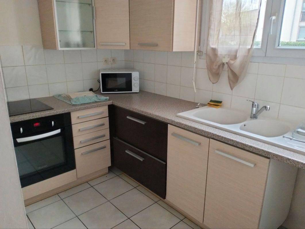 Maison à louer, 32m², VENISSIEUX