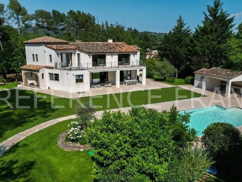 Maison à louer, 370m², MOUGINS