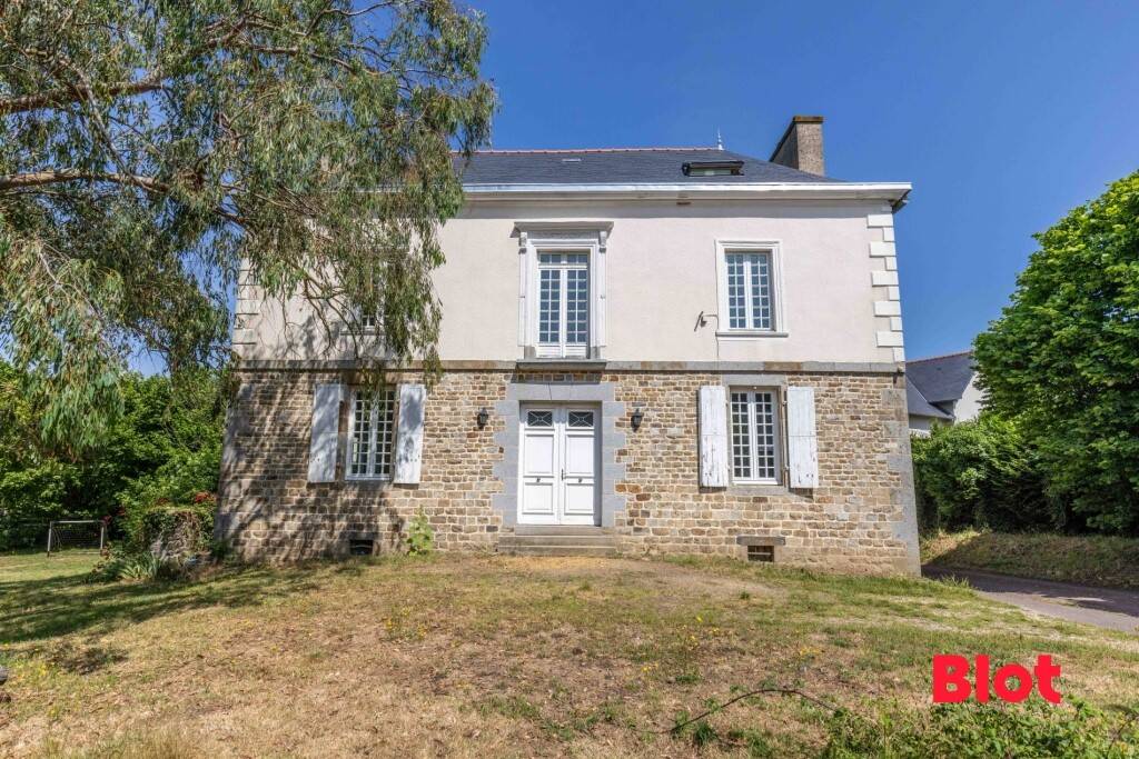 Maison à vendre, 220m², LOUVIGNE DE BAIS