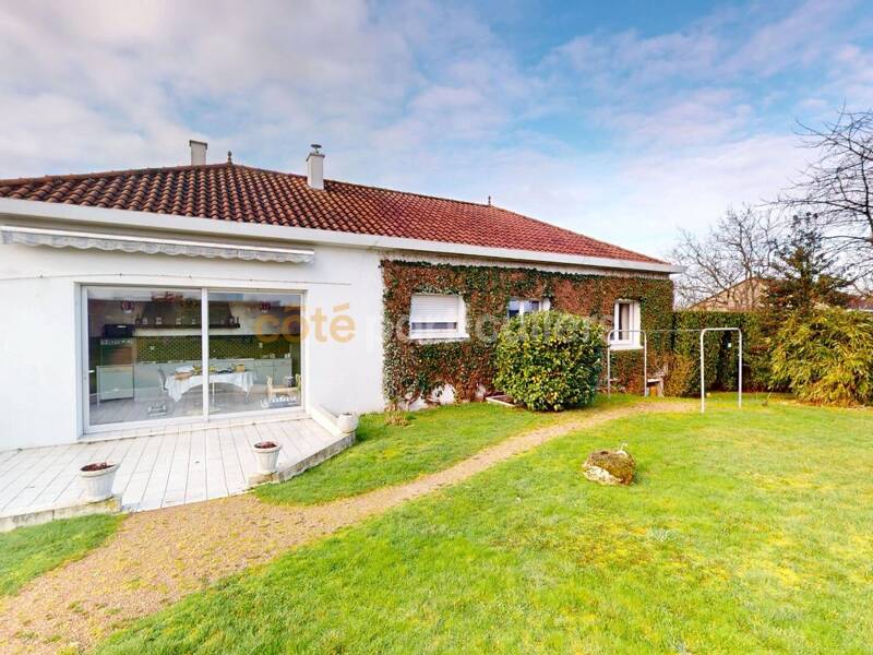 Maison à vendre, 159m², MORTAGNE SUR SEVRE