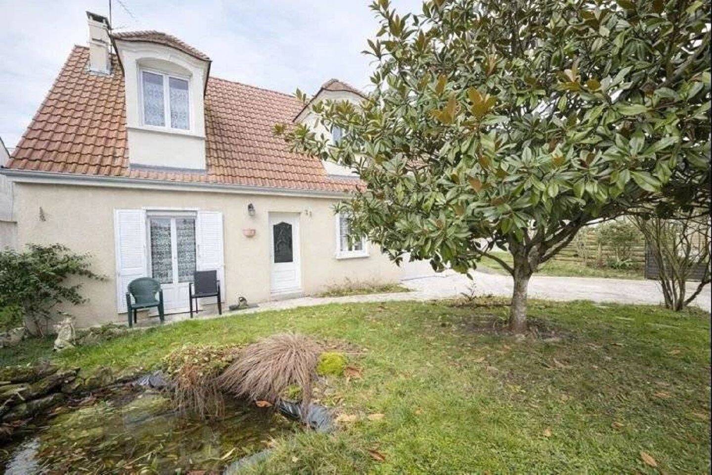 Maison à vendre, 134m², NEUFMOUTIERS EN BRIE