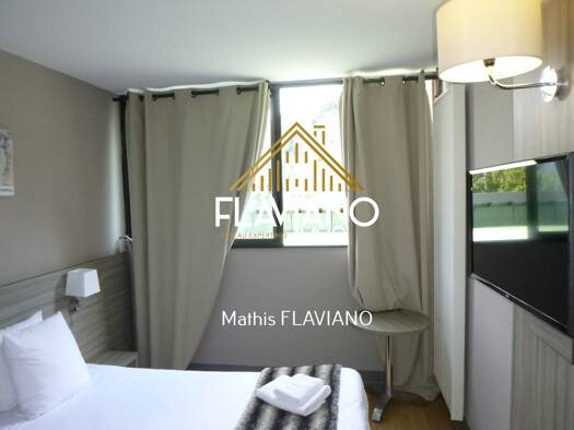 Appartement à vendre 44 000 € 1 pièce 19,4 m² 1er étage Uvernet-Fours 04400