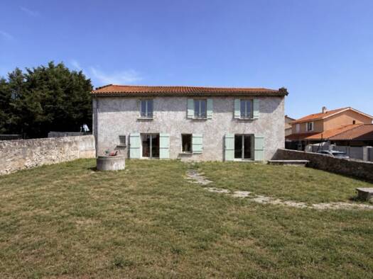Maison de ville à vendre 369 000 € 5 pièces 3 chambres 147 m² 348 m² de terrain Beauvallon 69700