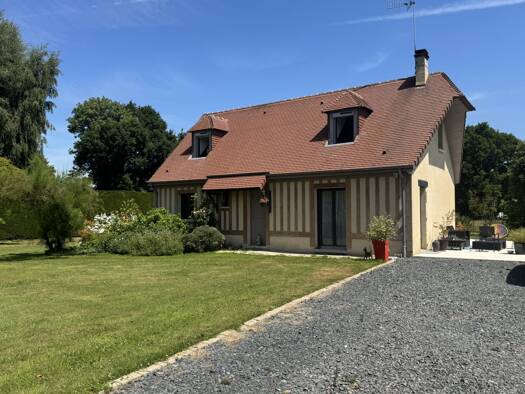 Maison à vendre 349 900 € 5 pièces 4 chambres 104 m² 2 410 m² de terrain Saint-Gatien-des-Bois 14130
