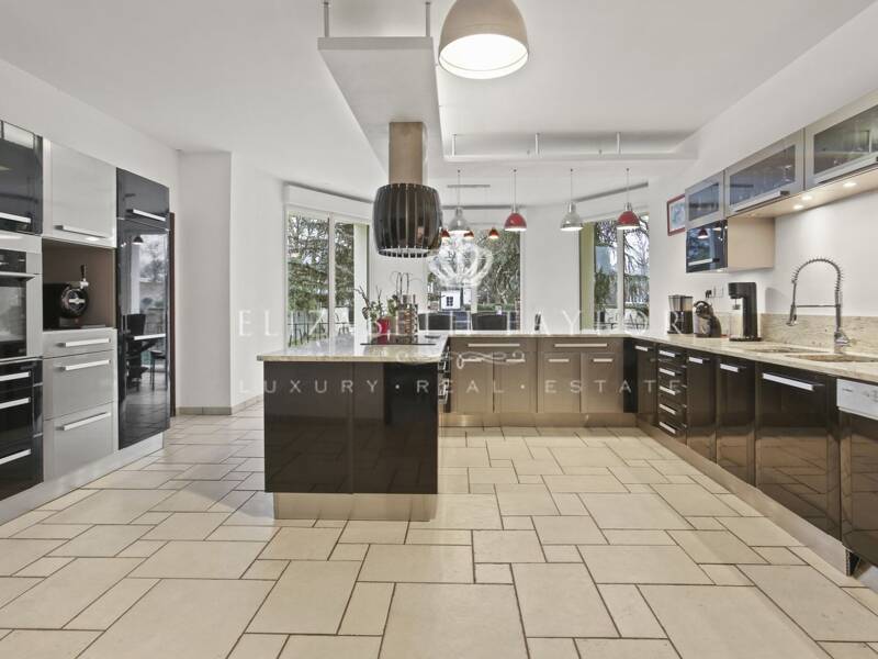 Maison à louer, 450m², LE VESINET