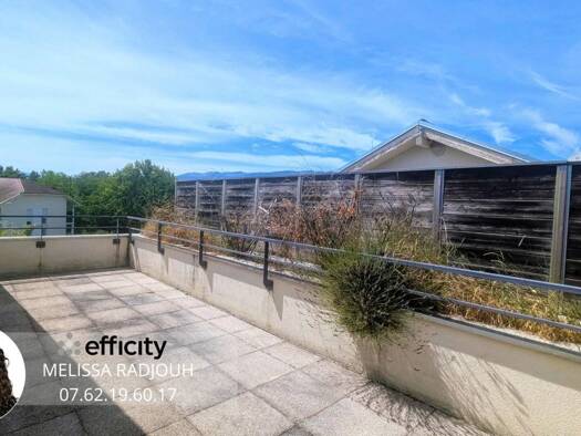 Duplex à vendre 535 000 € 5 pièces 3 chambres 142,1 m² 3ème étage Ornex 01210