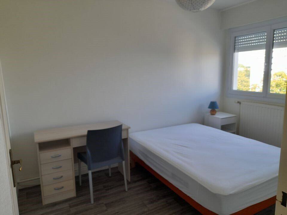 Maison à louer, 11m², LA ROCHE SUR YON