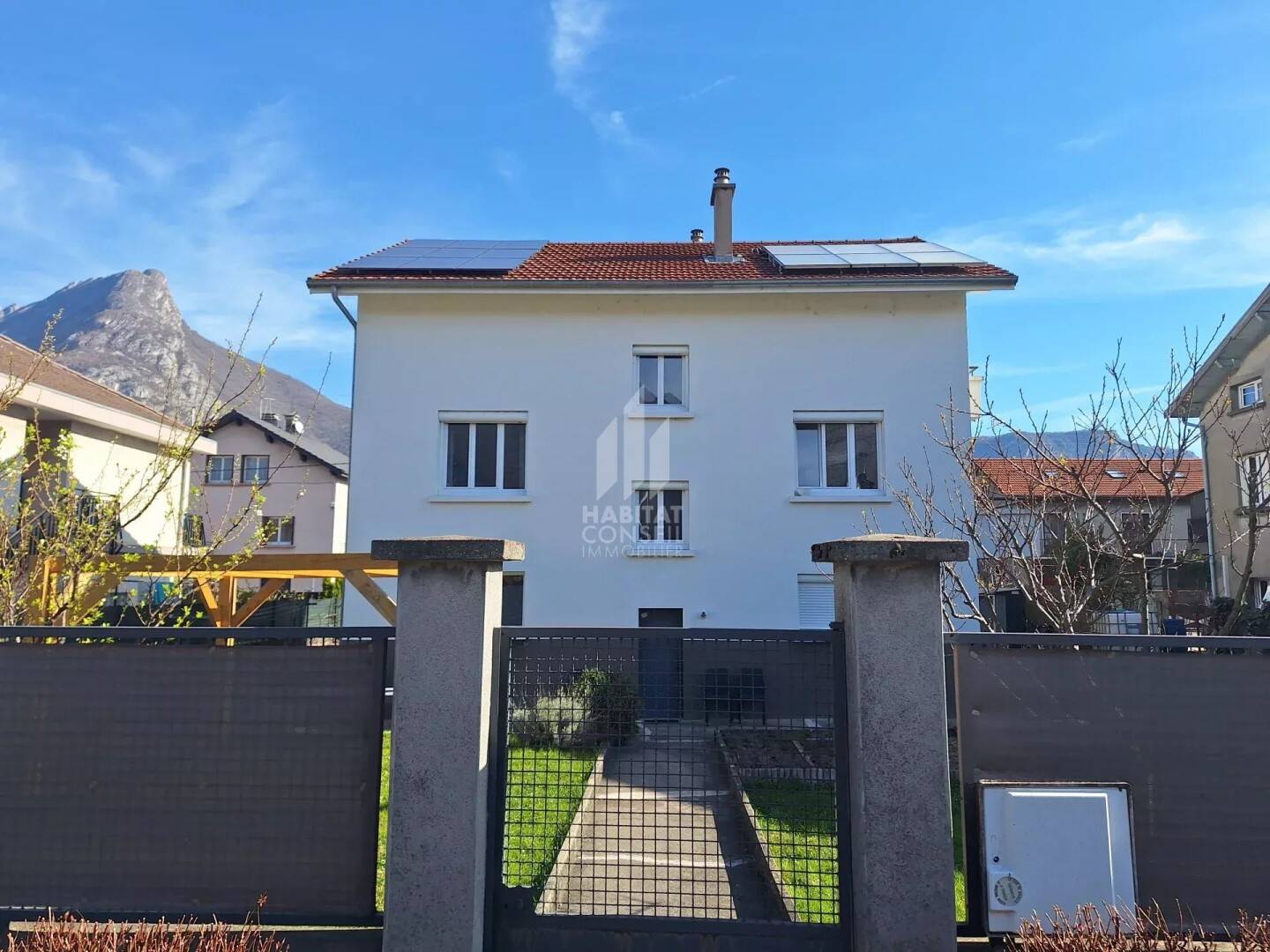Maison à vendre, 220m², FONTAINE