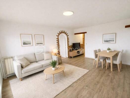 Appartement à vendre 179 000 € 4 pièces 3 chambres 80,9 m² Étage 9/10 Centre Ville Tremblay-en-France 93290