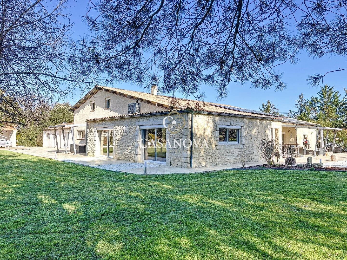 Maison à vendre, 331m², BEZIERS
