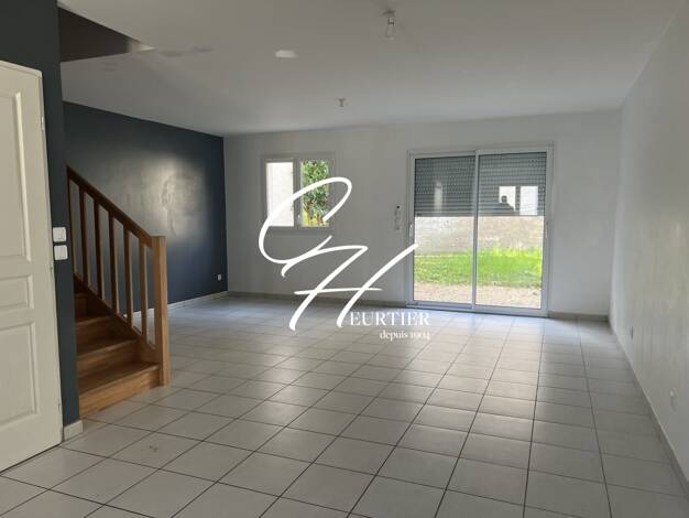 Villa à louer 1 145 € 4 pièces 3 chambres 91,4 m² dès le 16/06/2026 Tullins Tullins 38210