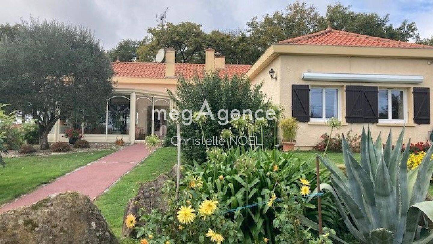 Maison à vendre, 121m², LE CHAMP SAINT PERE