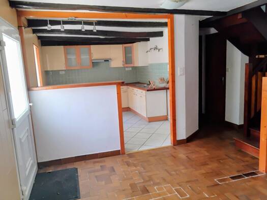 Maison à vendre 83 000 € 3 pièces 2 chambres 68 m² Nord Scaër 29390