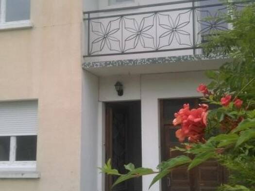 Studio à louer - logement étudiant 400 € 1 pièce 1 chambre 18 m² 1er étage Talence 33400
