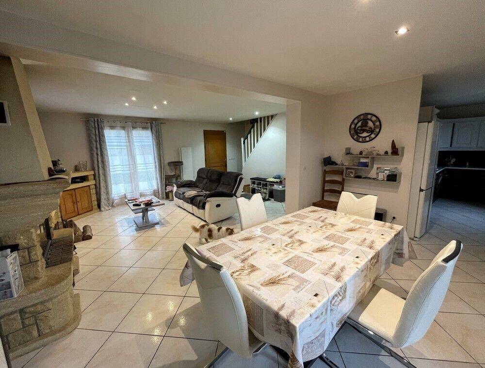 Maison à vendre, 106m², FERE EN TARDENOIS