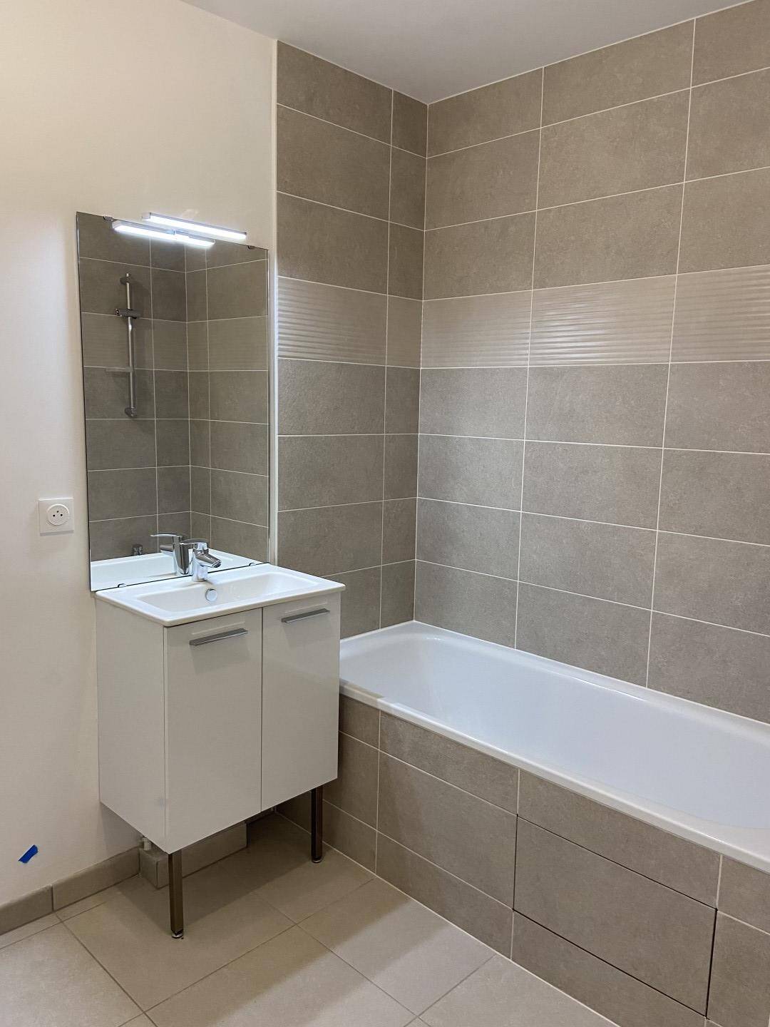 Maison à louer, 70m², VILLEMOMBLE