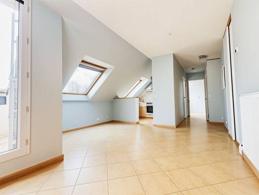 Appartement à vendre 219 500 € 2 pièces 1 chambre 45 m² Étage 3/3 Serris 77700