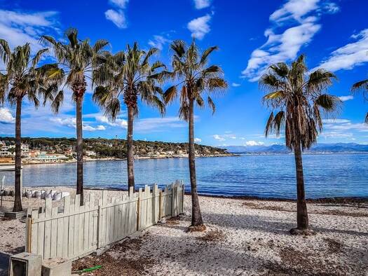 Appartement à vendre 129 000 € 1 pièce 14,79 m² RDC/4 Le Cap Antibes 06600