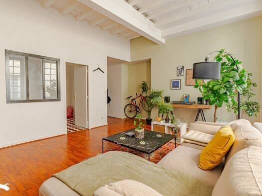 Appartement à vendre 220 920 € 2 pièces 1 chambre 57 m² Étage 1/2 Centre ville Bordeaux 33000